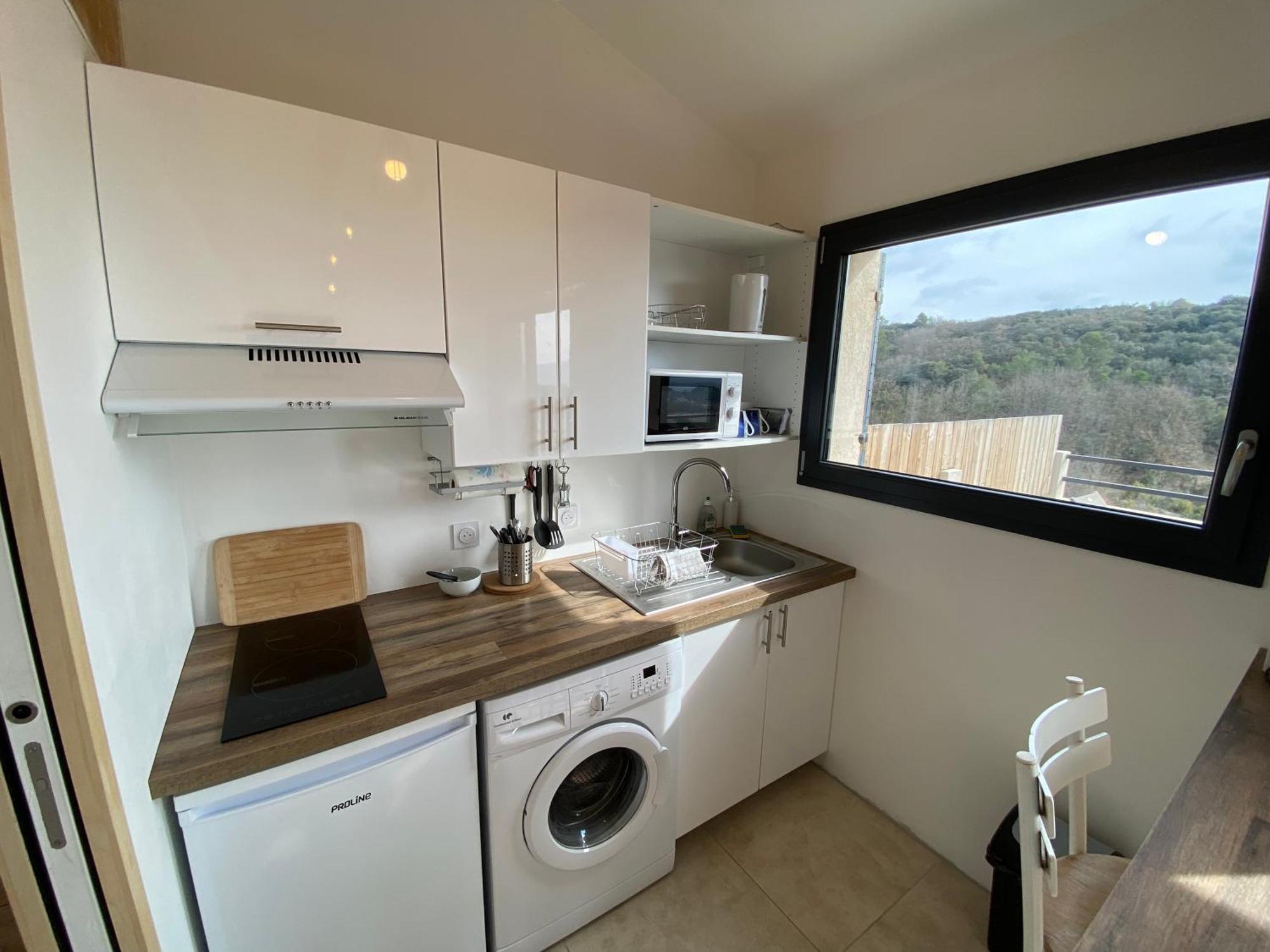 Studio Au Calme, Grande Terrasse Avec Vue Vallee Ginasservis ภายนอก รูปภาพ